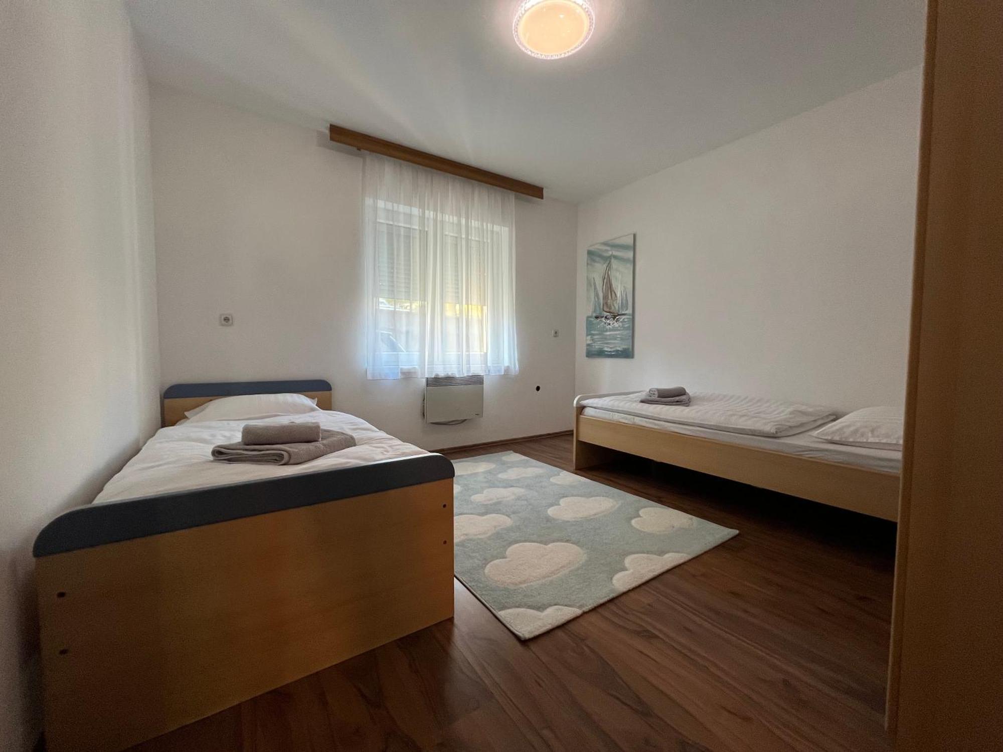 Apartment Lucija "Pet Friendly" Crikvenica Exterior foto